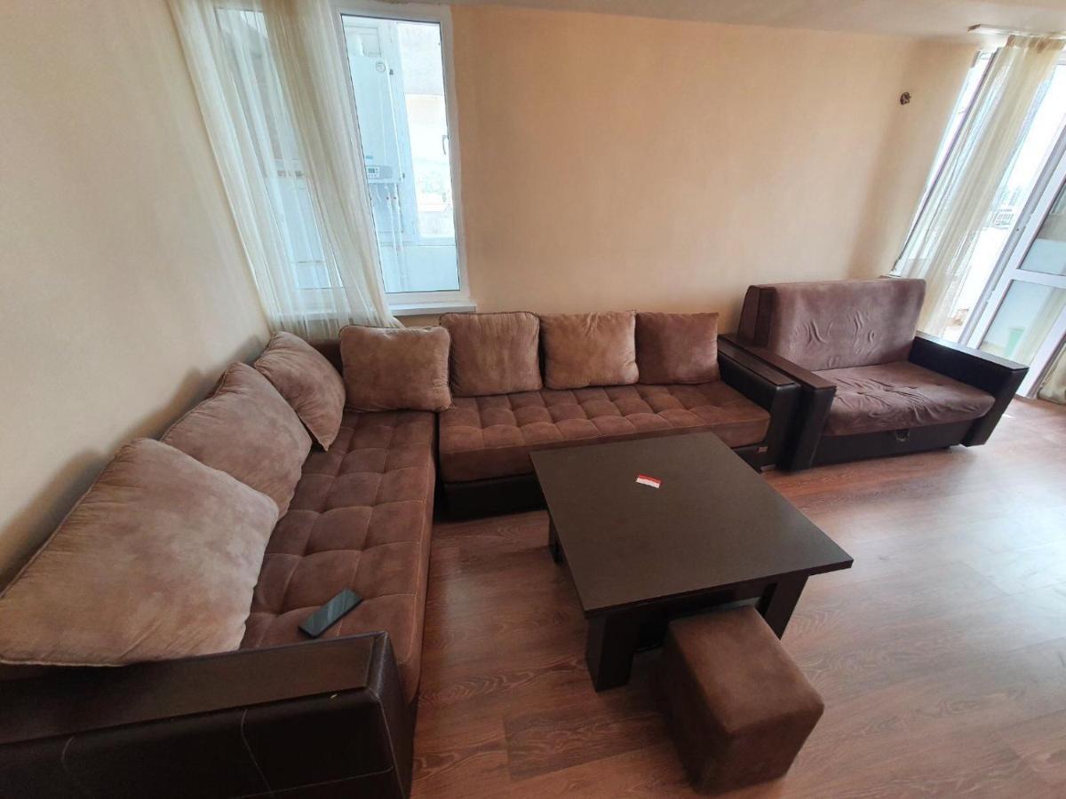 Apartment In Yerevan On Amiryan Street Eksteriør bilde